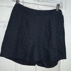 BCBGeneration black lace overlay shorts Sz S elastic waist lined pockets